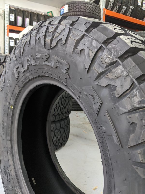 MAXXIS - RAZR AT811 - Image 4